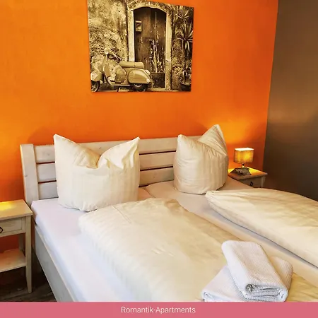 Trattoria & - Casa Da Enzo Apartment