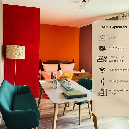 Apartamento Stilvolle Apartments & Trattoria 