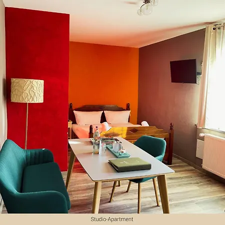 Stilvolle Apartments & Trattoria 